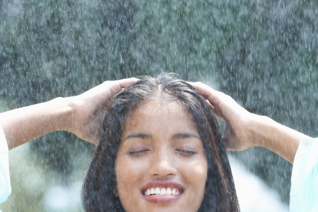 Comment protéger ses cheveux de l'humidité ?